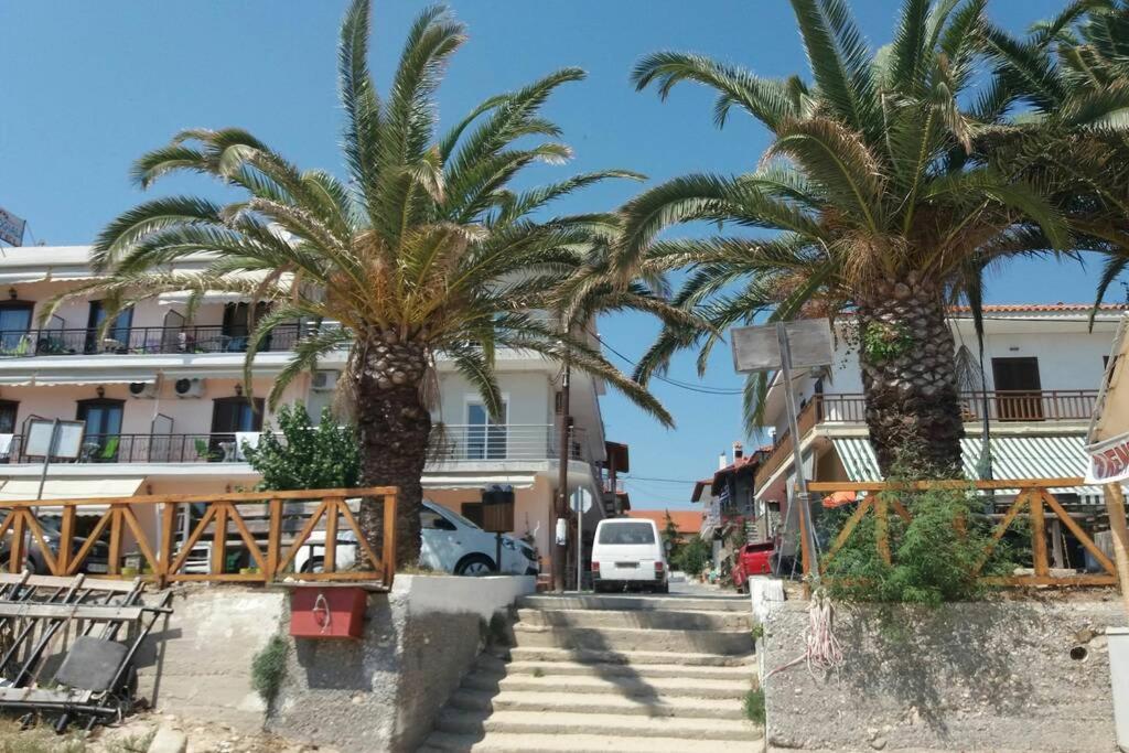 Zefis Appartment Ouranoupoli Eksteriør bilde